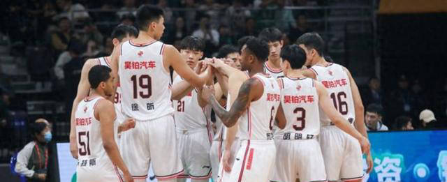 广东vs辽宁让分，CBA宿敌对决背后的博弈与门道